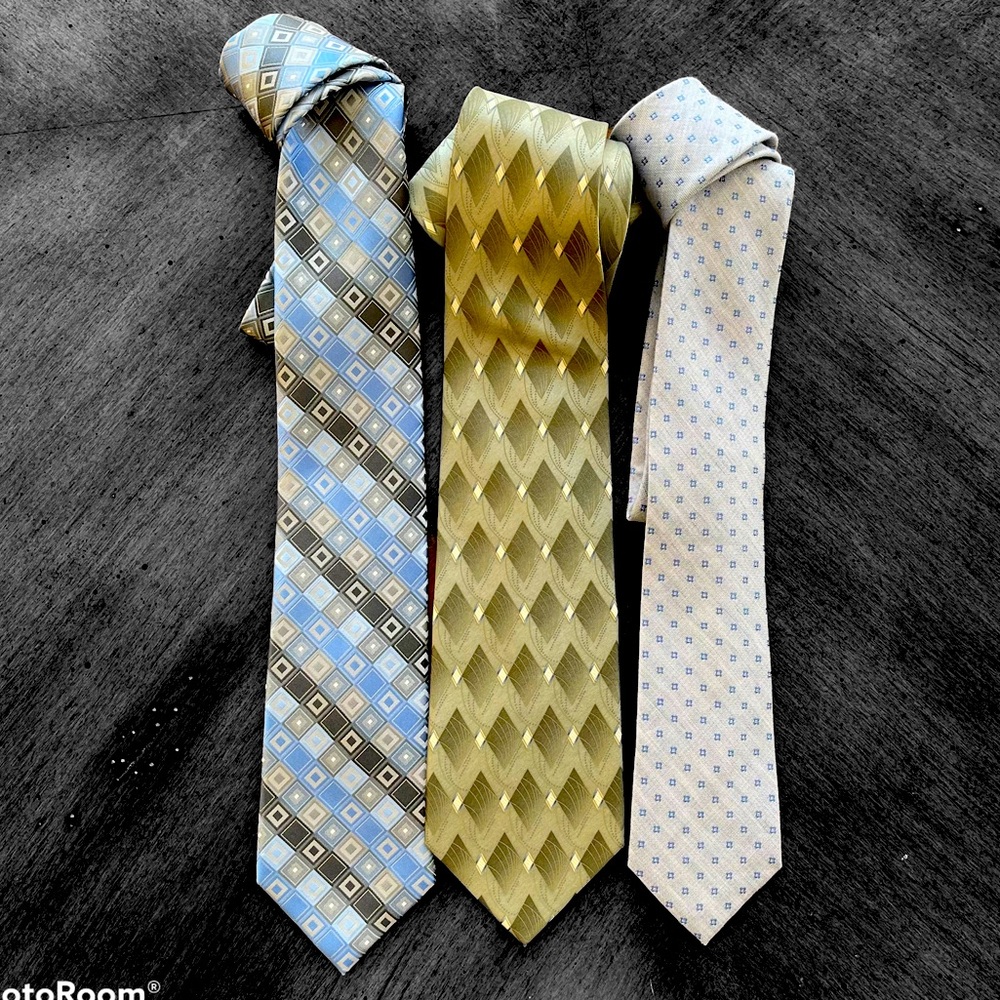 3 Tie Bundle! Look your best!